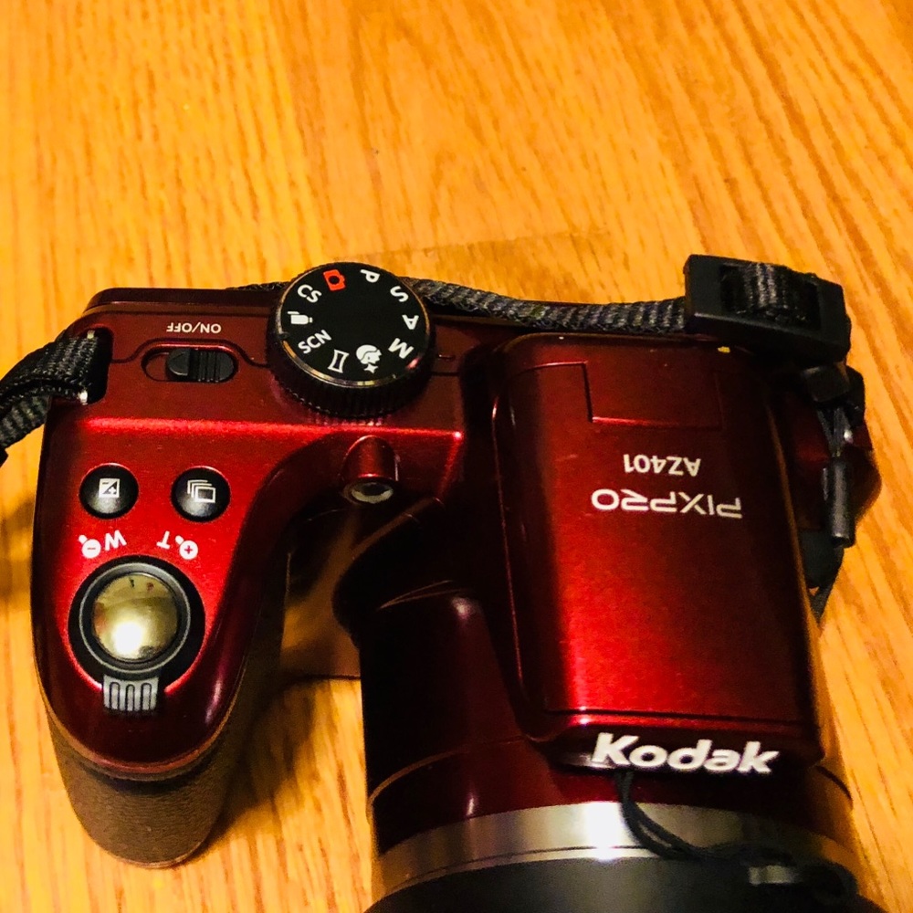 Camera - Picture 4 of 4
